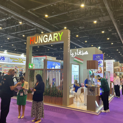 Kelet és Nyugat találkozása: 17 magyar cég a dubaji Gulfood-on