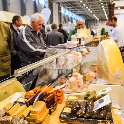 Ezer négyzetméteren nyílik közösségi élelmiszer stand az OMÉK-on